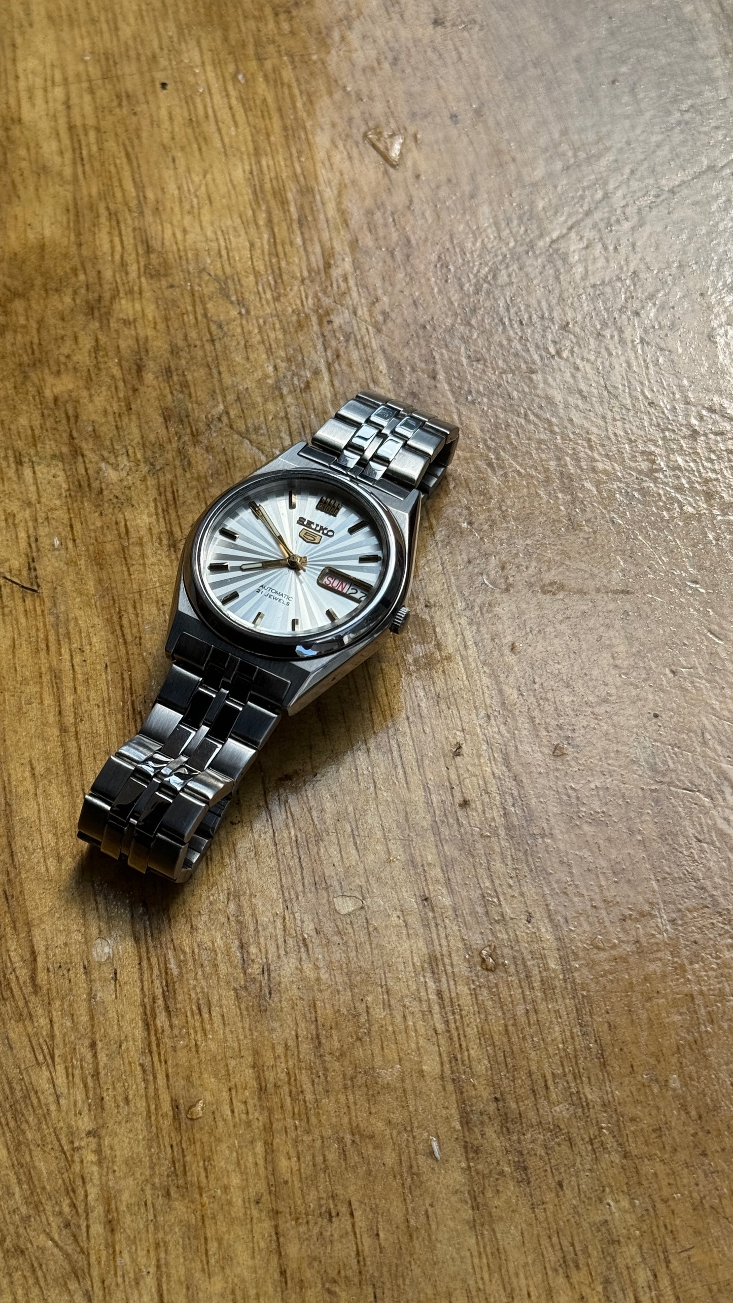 Pre Owned Vintage Seiko 5 Automatic Watch - 1990s