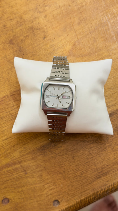 Pre Owned Vintage Seiko 5 Automatic - 1970s