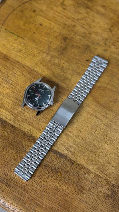 Pre Owned Vintage HMT Chinar - 1980s - Restored