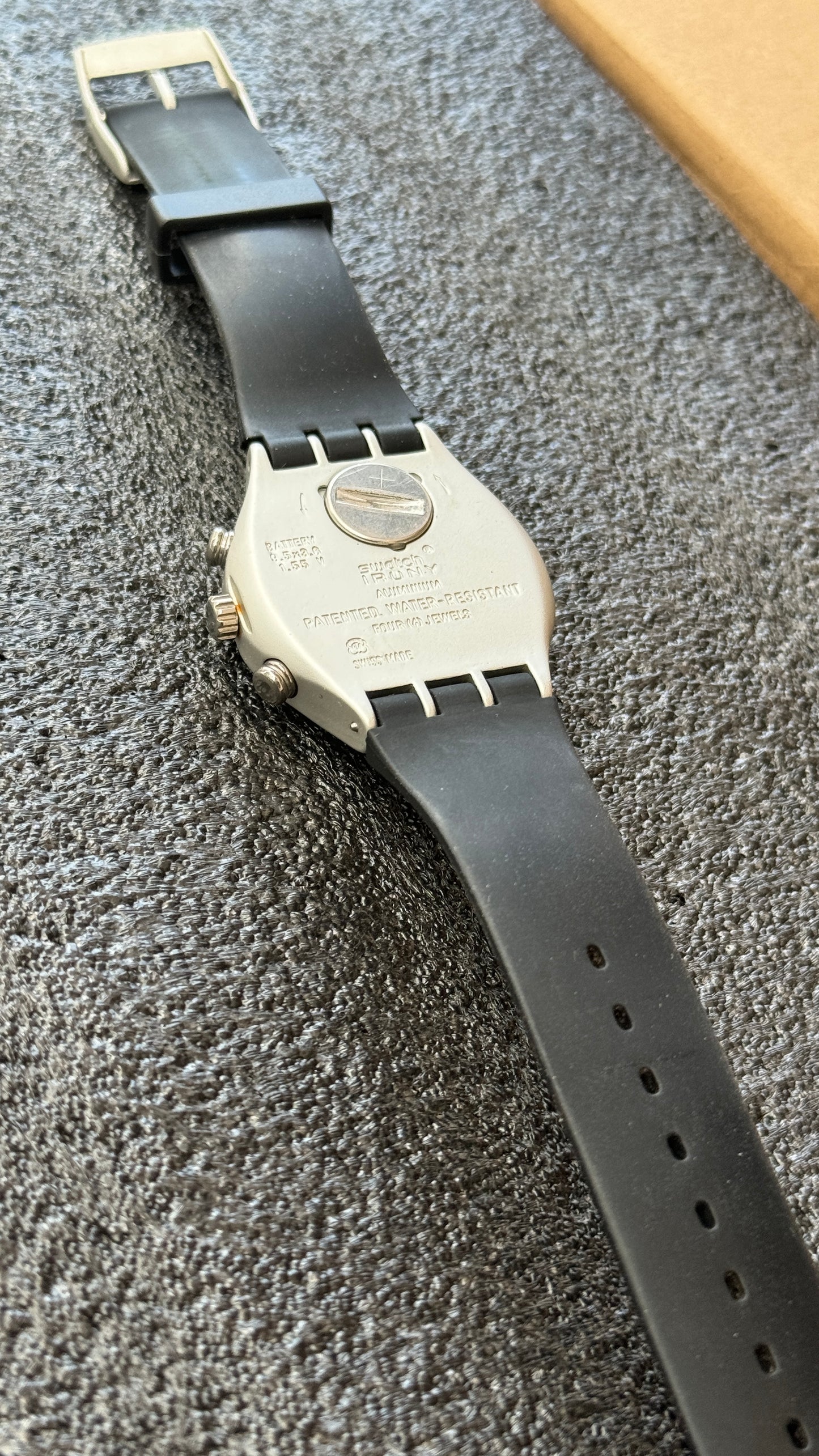 Pre Owned Swatch Irony