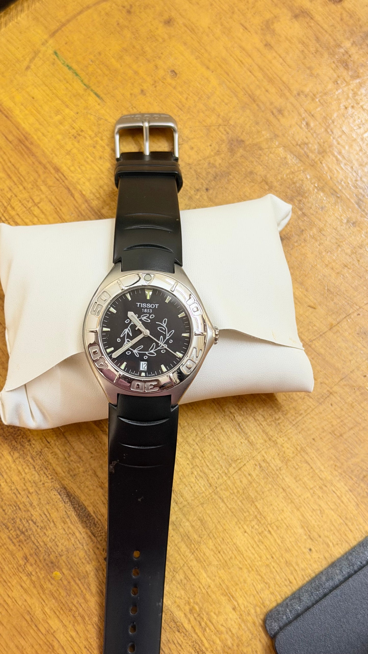 Pre Owned Tissot Quartz Watch