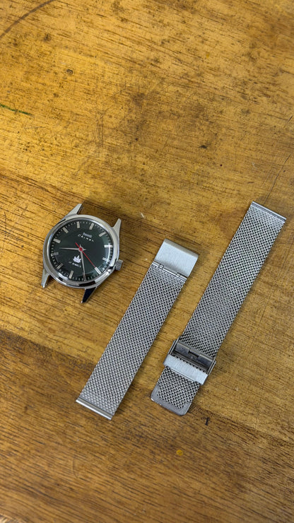 Pre Owned Vintage HMT Chinar - 1980s - Restored