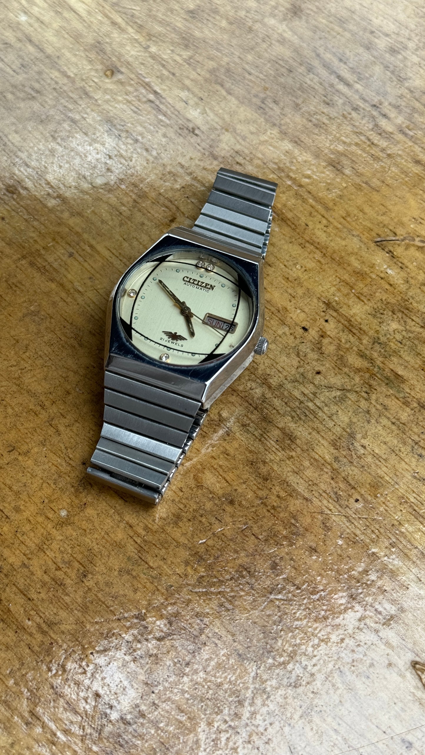 Vintage Citizen Automatic Watch - 8200 Calibre