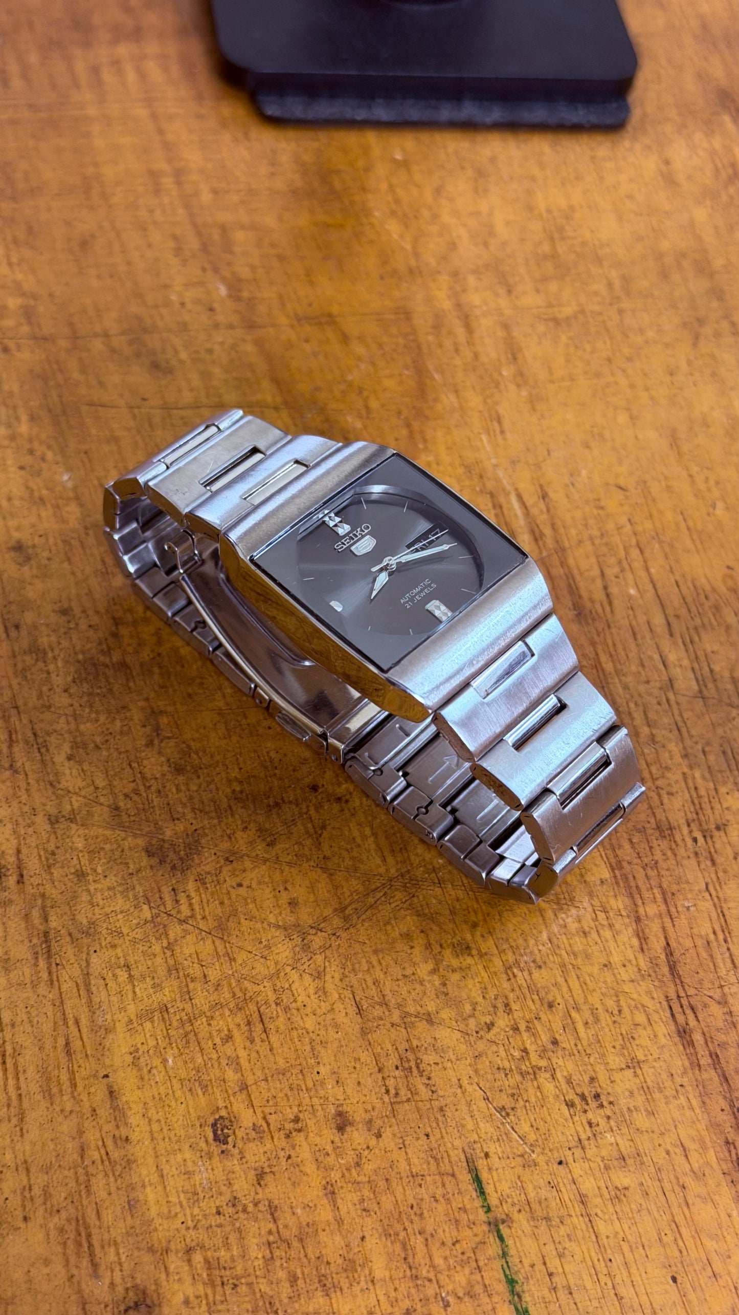 Preowned Vintage Seiko 5 Automatic