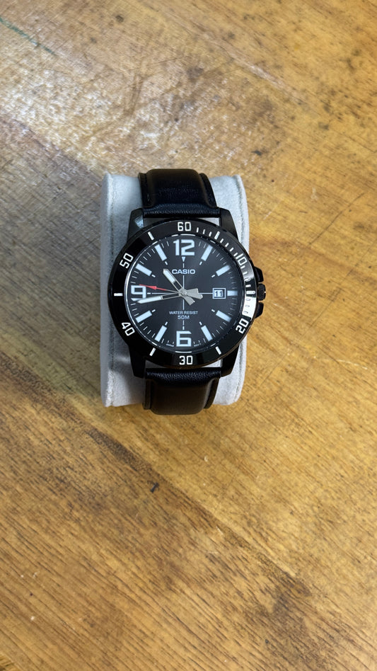 Pre Owned Casio Enticer Watch