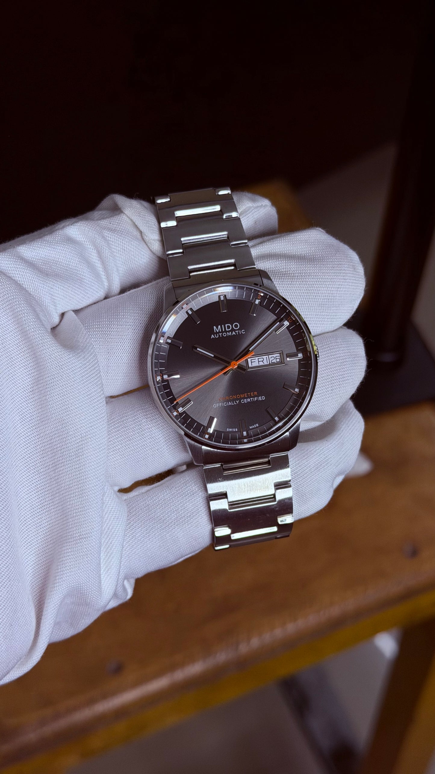 Pre Owned Mido Commander - Automatic