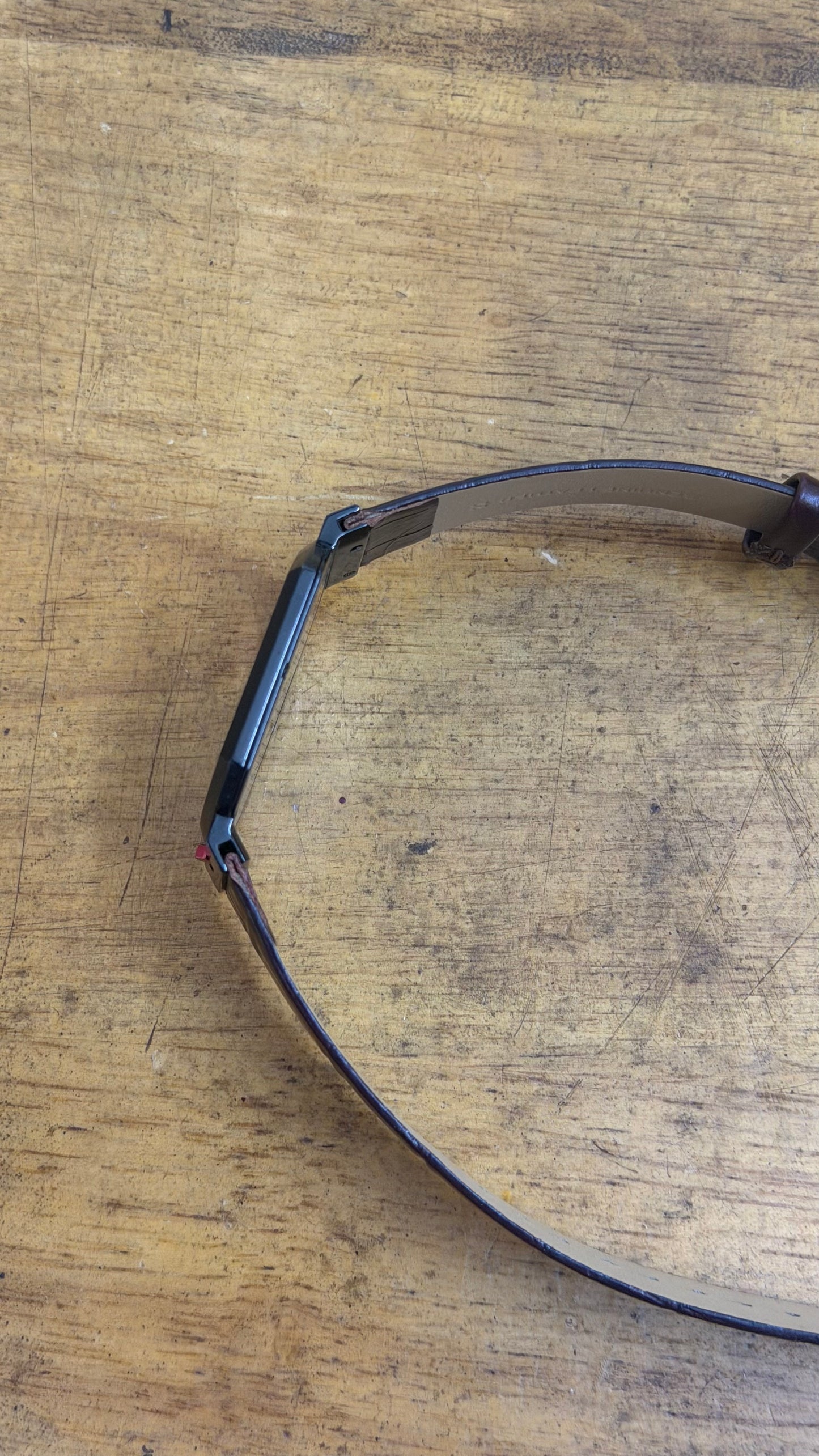 Pre Owned Titan Edge  - Slim Sapphire Crystal Edge