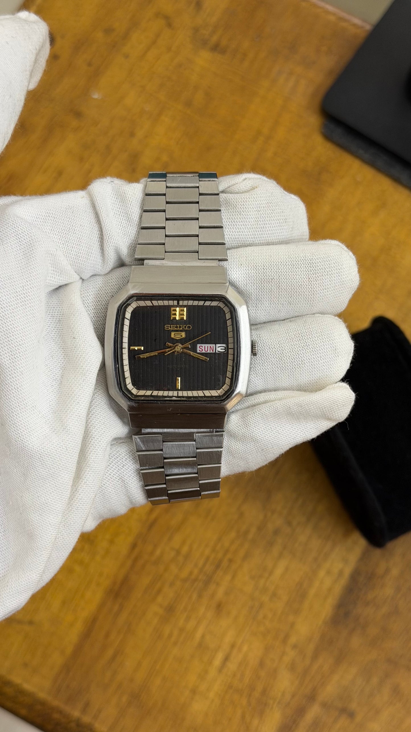 Pre Owned Vintage Seiko 5 Automatic