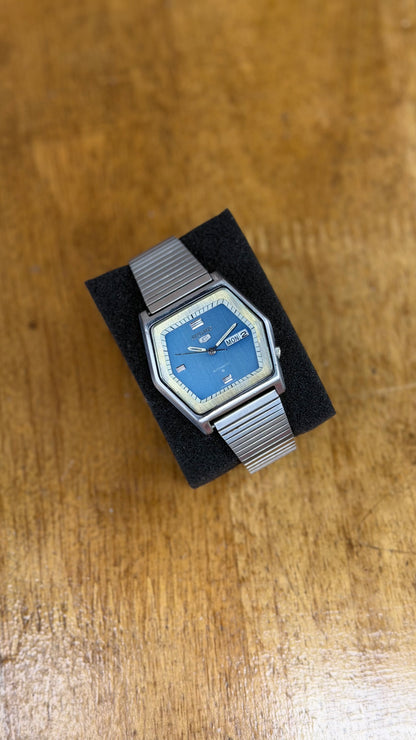 Pre Owned Vintage Seiko 5 Automatic
