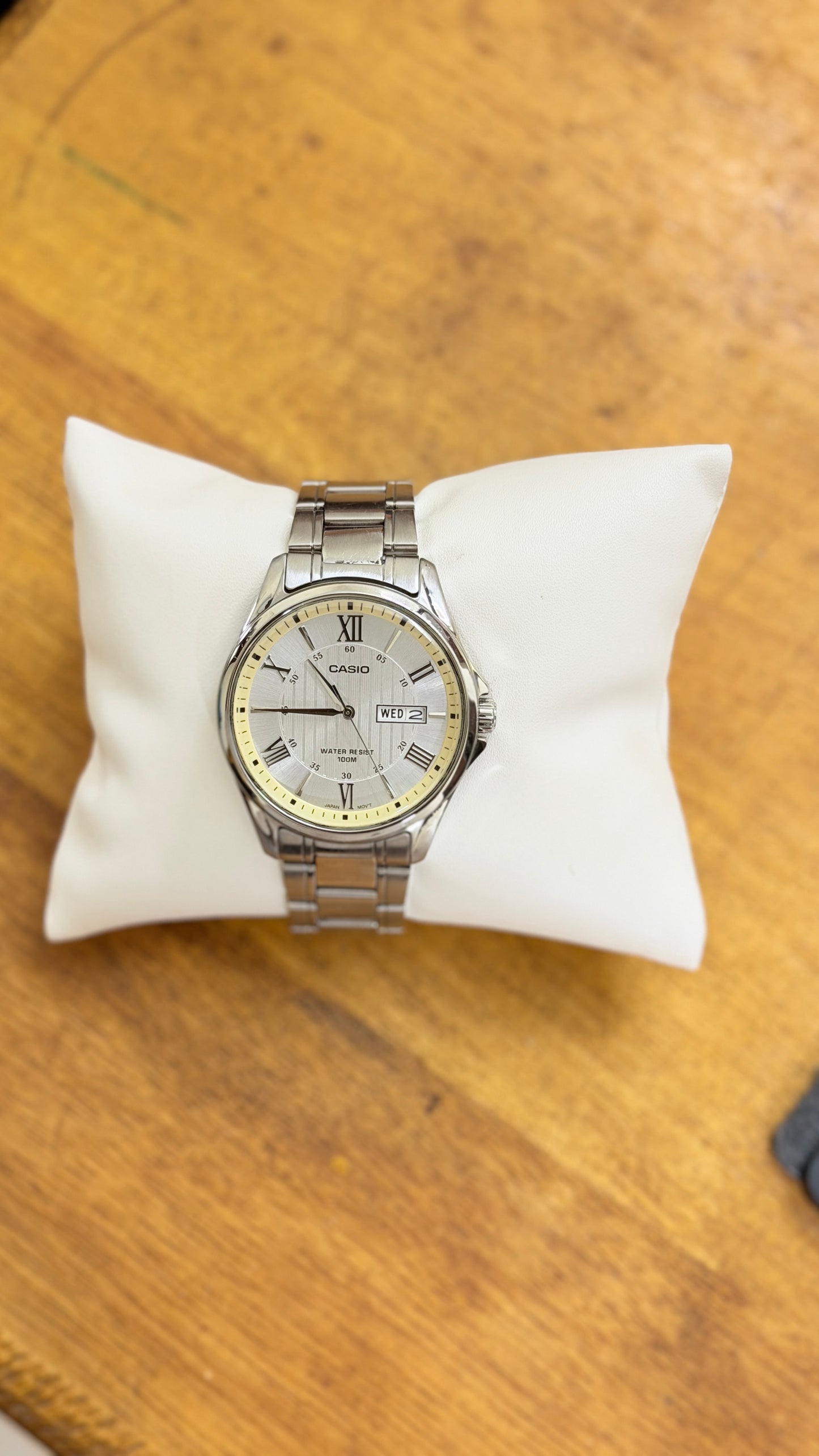 Pre Owned Casio Quartz Watch