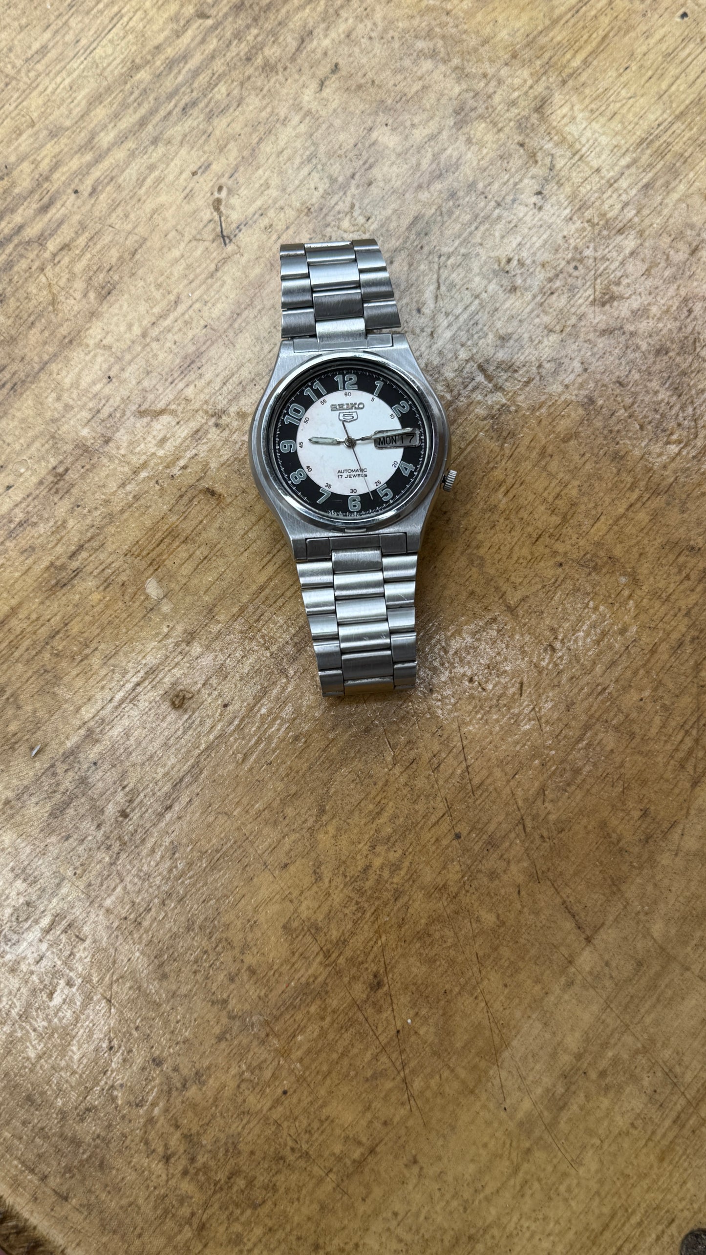 Preowned Vintage Seiko 5 Automatic