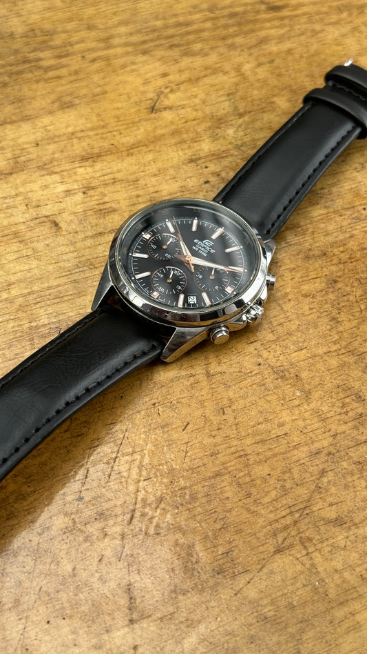 Pre Pwned Casio Edifice EFR527