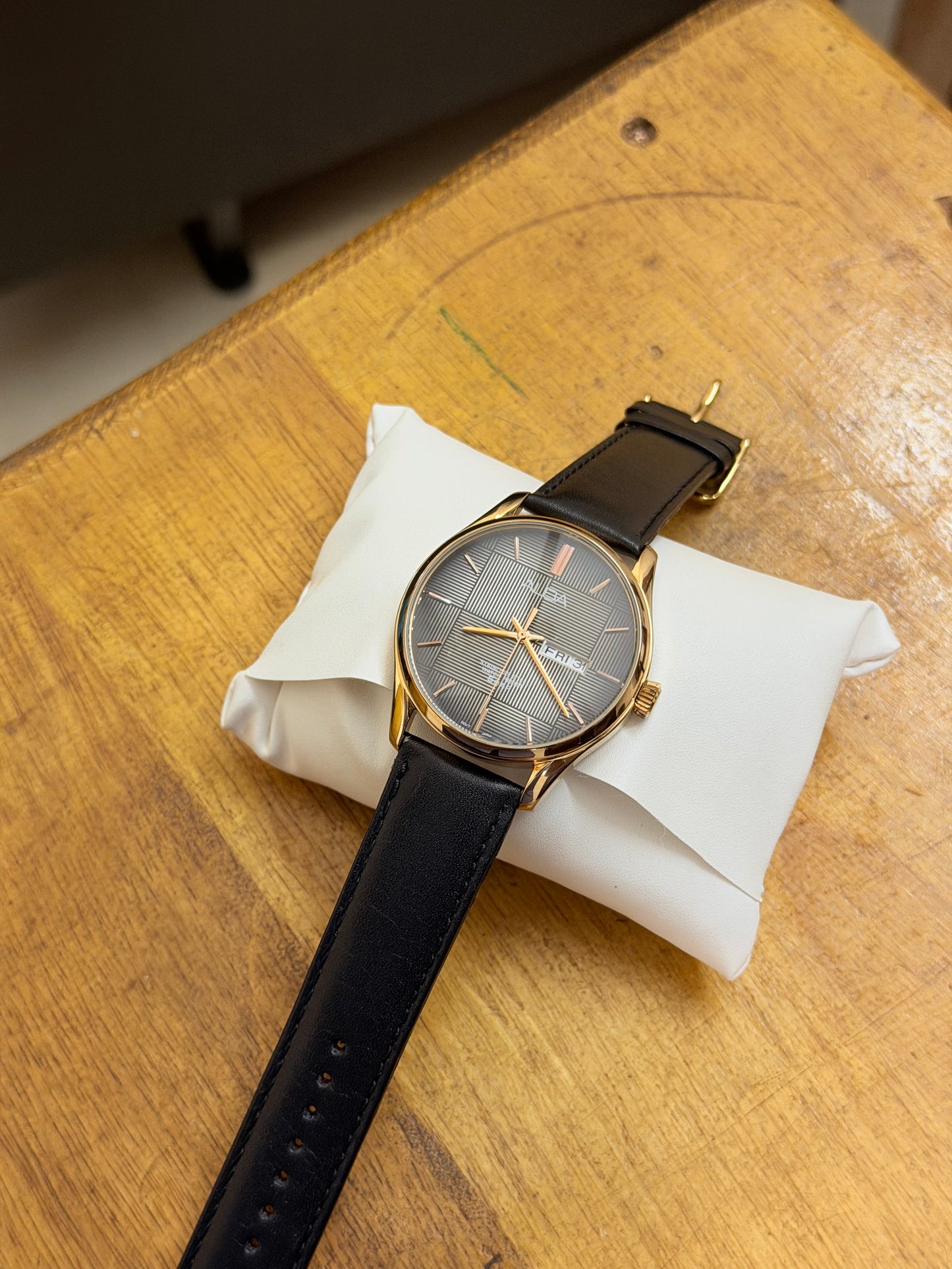 PreOwned Alba Quartz Watch
