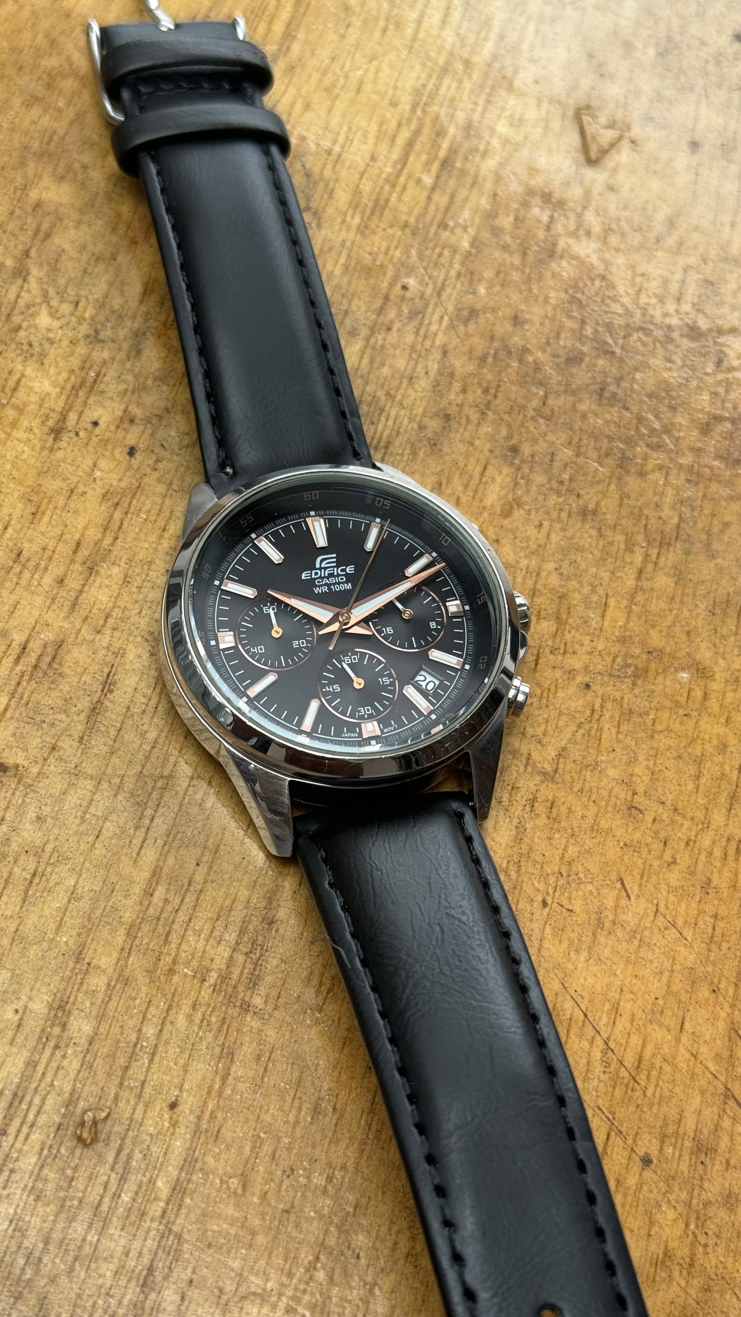 Pre Pwned Casio Edifice EFR527