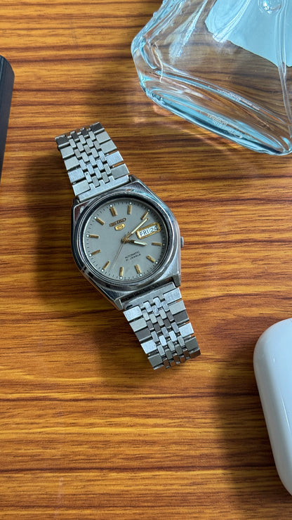 Pre Owned Vintage Seiko 5 Automatic