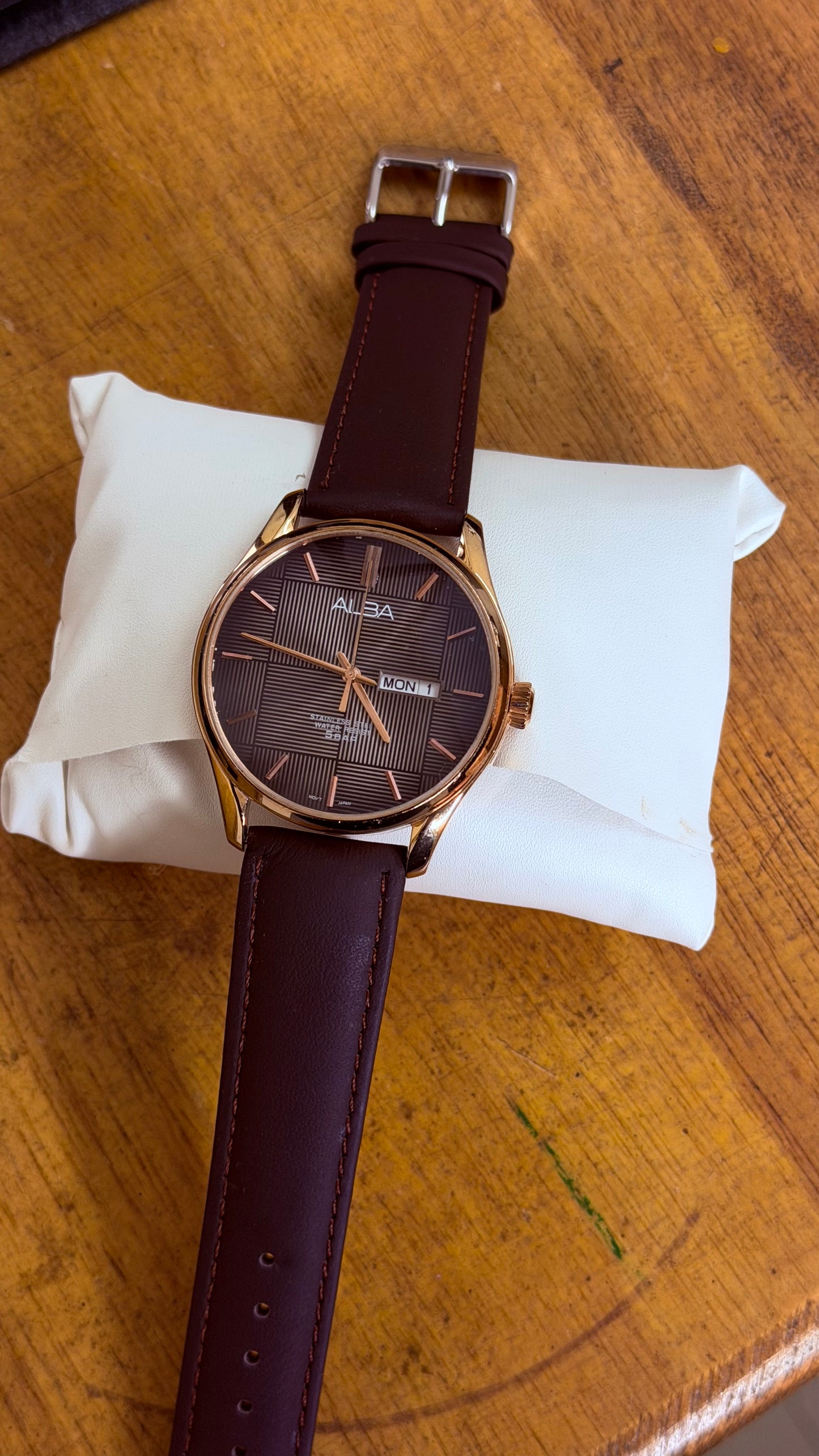 PreOwned Alba Quartz Watch