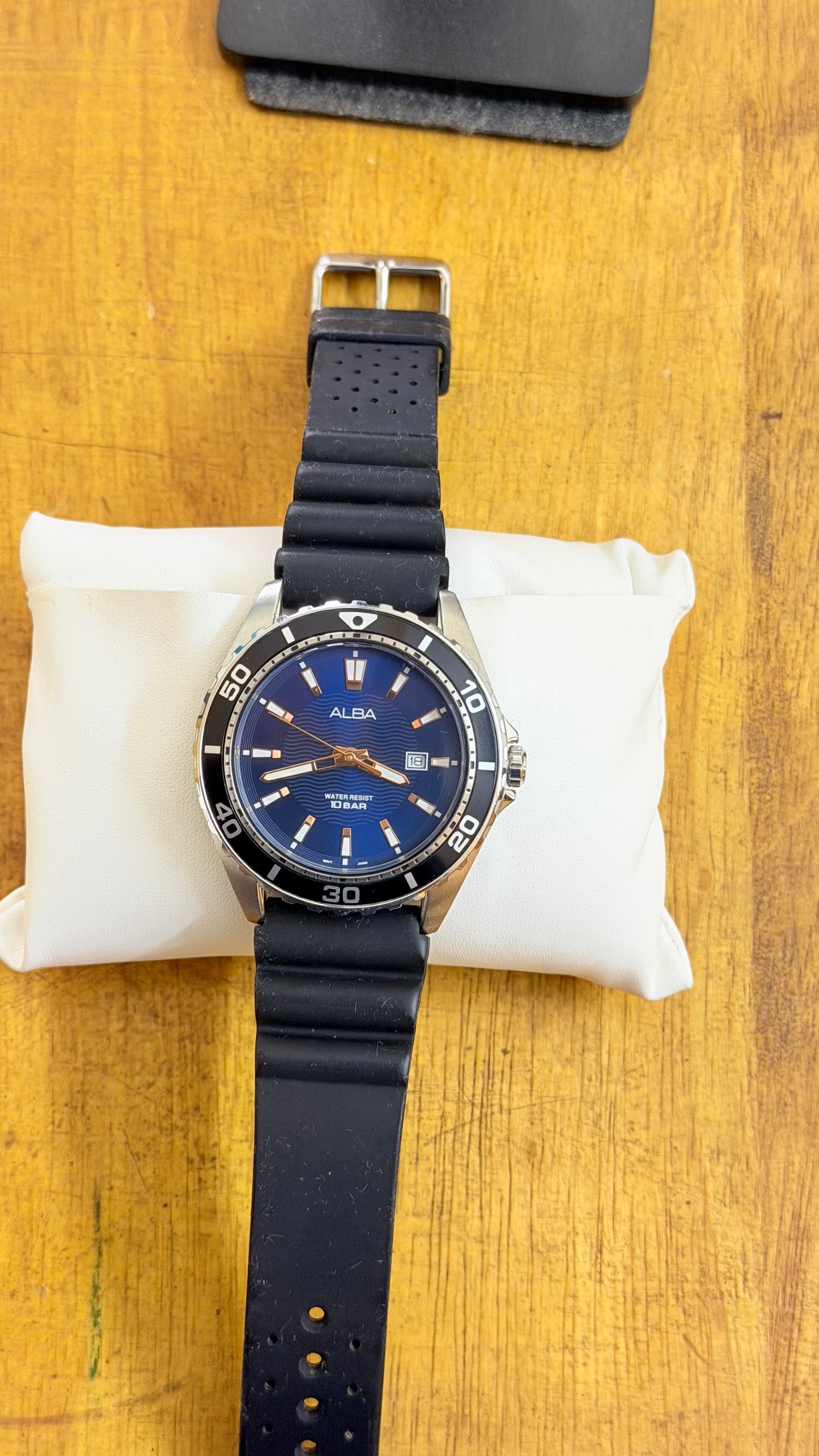 Pre Owned Alba Watch
