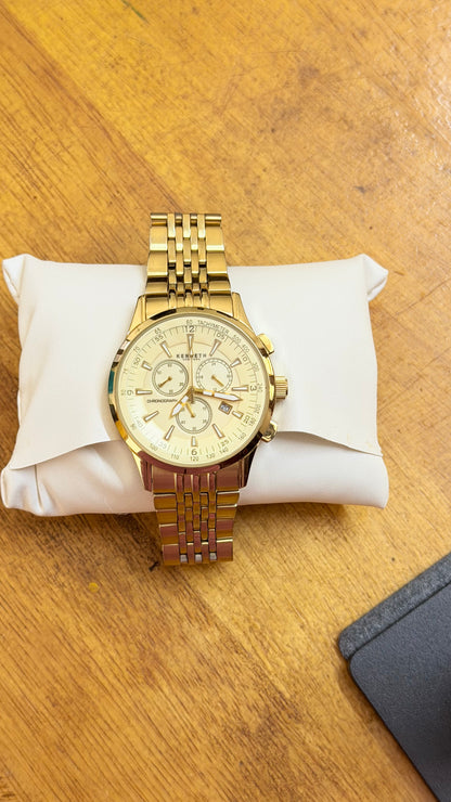Pre Owned Kenneth Cole Watch