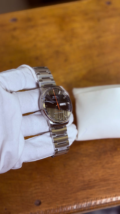 Pre Owned Mido Commander - Automatic