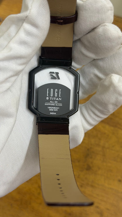 Pre Owned Titan Edge  - Slim Sapphire Crystal Edge