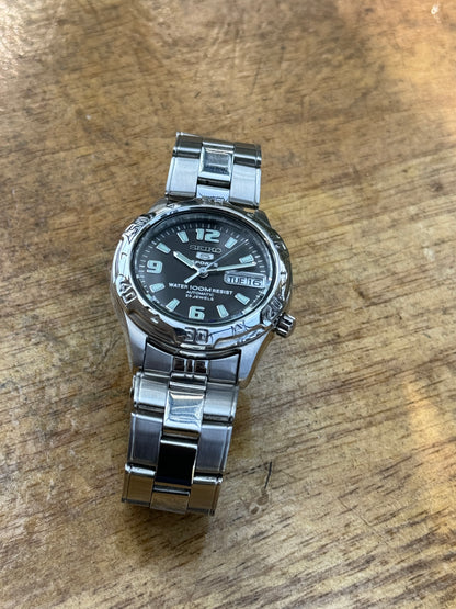 Pre Owned Seiko 5 Automatic