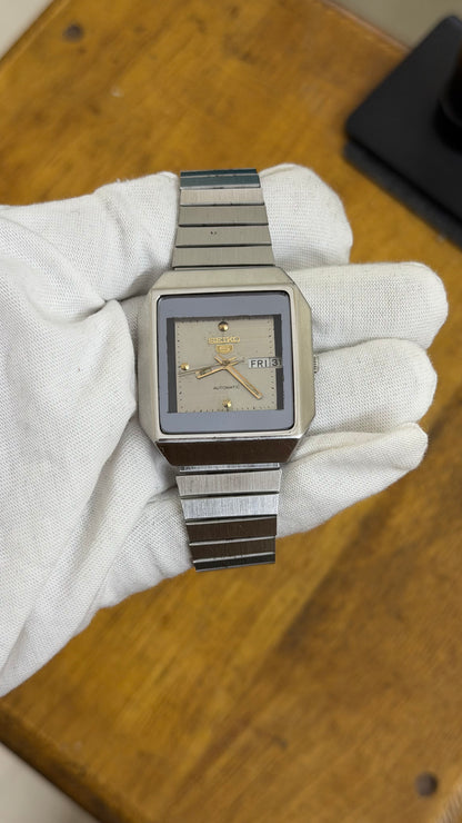Pre Owned Vintage Seiko 5 Automatic