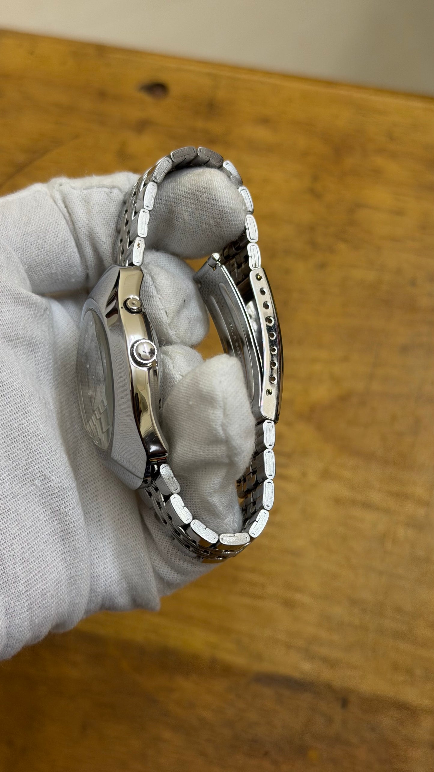 Pre Owned Vintage Orient EM70