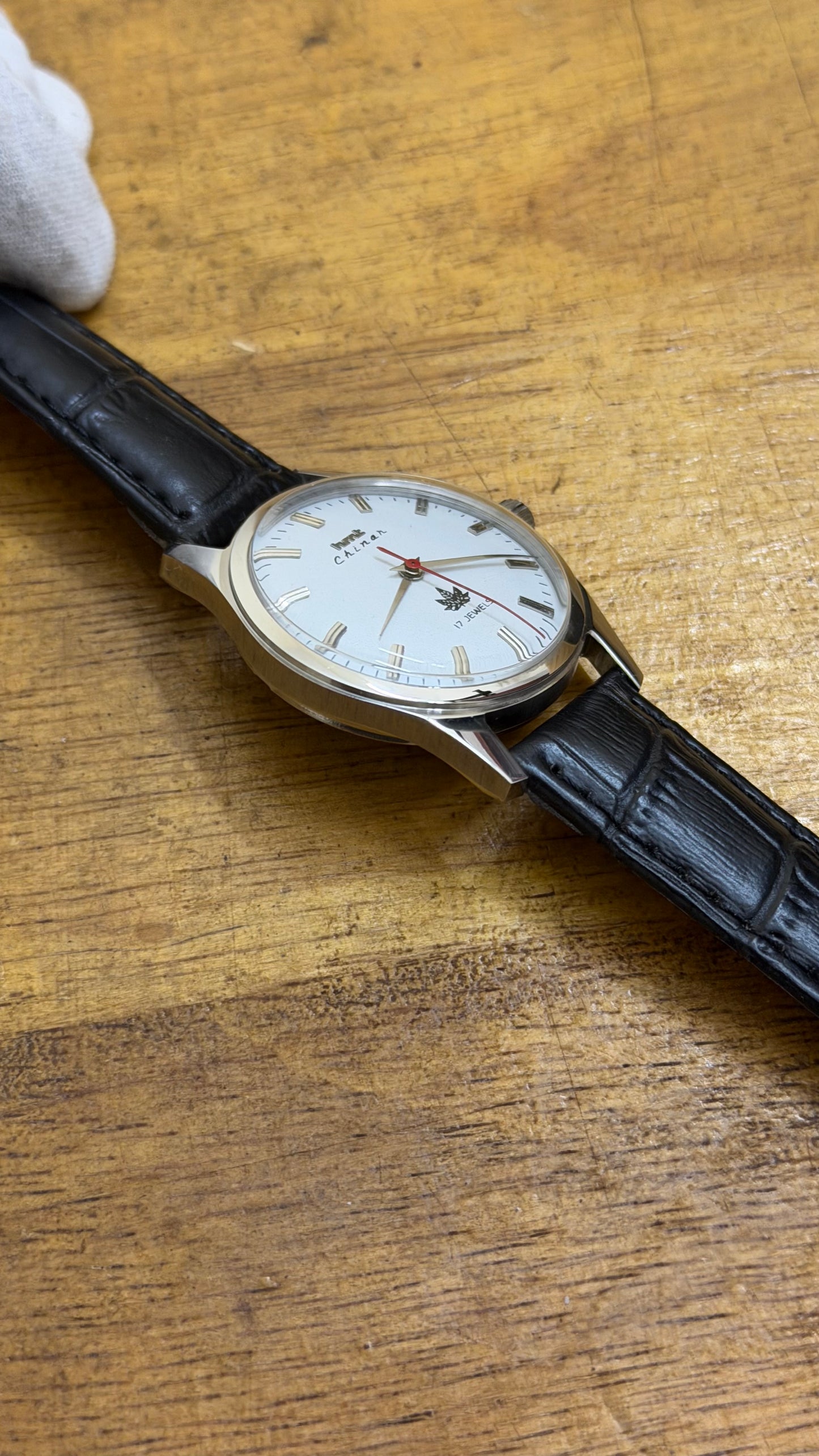 Pre Owned Vintage HMT Chinar - 1980s - Restored