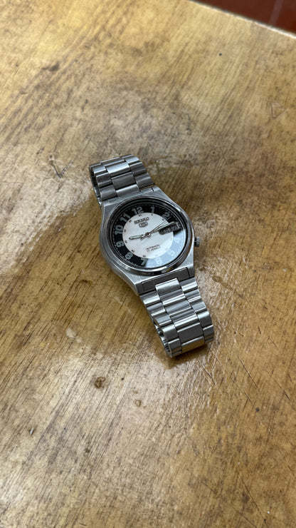 Preowned Vintage Seiko 5 Automatic