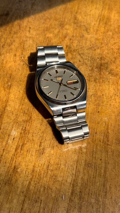 Pre Owned Vintage Seiko 5 Automatic