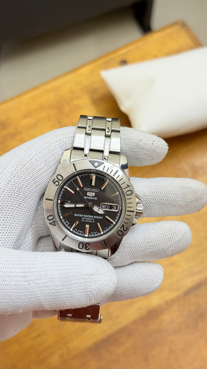 Pre Owned Seiko 5 Sports Automatic
