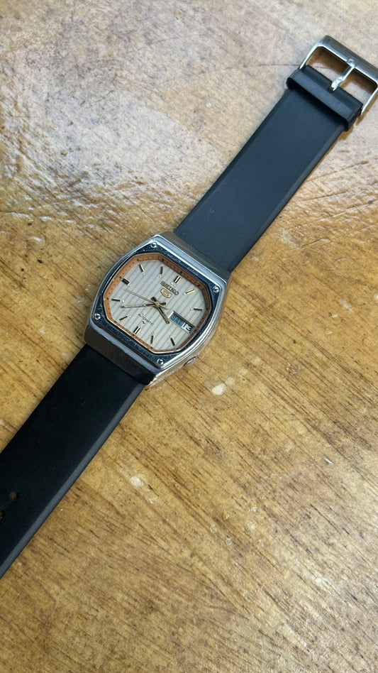 Pre Owned Vintage Seiko 5 Automatic