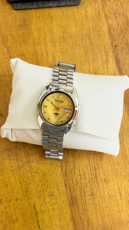 Pre Owned Vintage Citizen Automatic