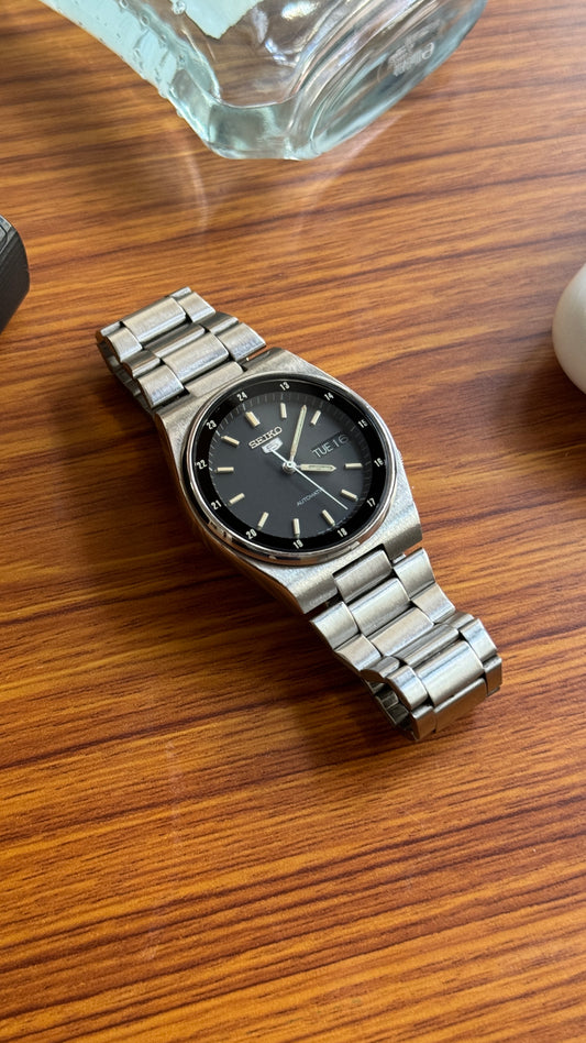 Pre Owned Vintage Seiko 5 Automatic