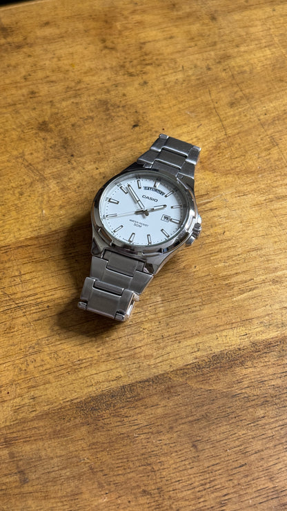 Pre Owned Casio Quartz Watch