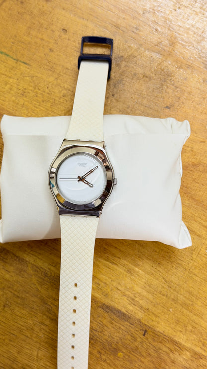 Pre Owned Swatch unisex Quartz Watch