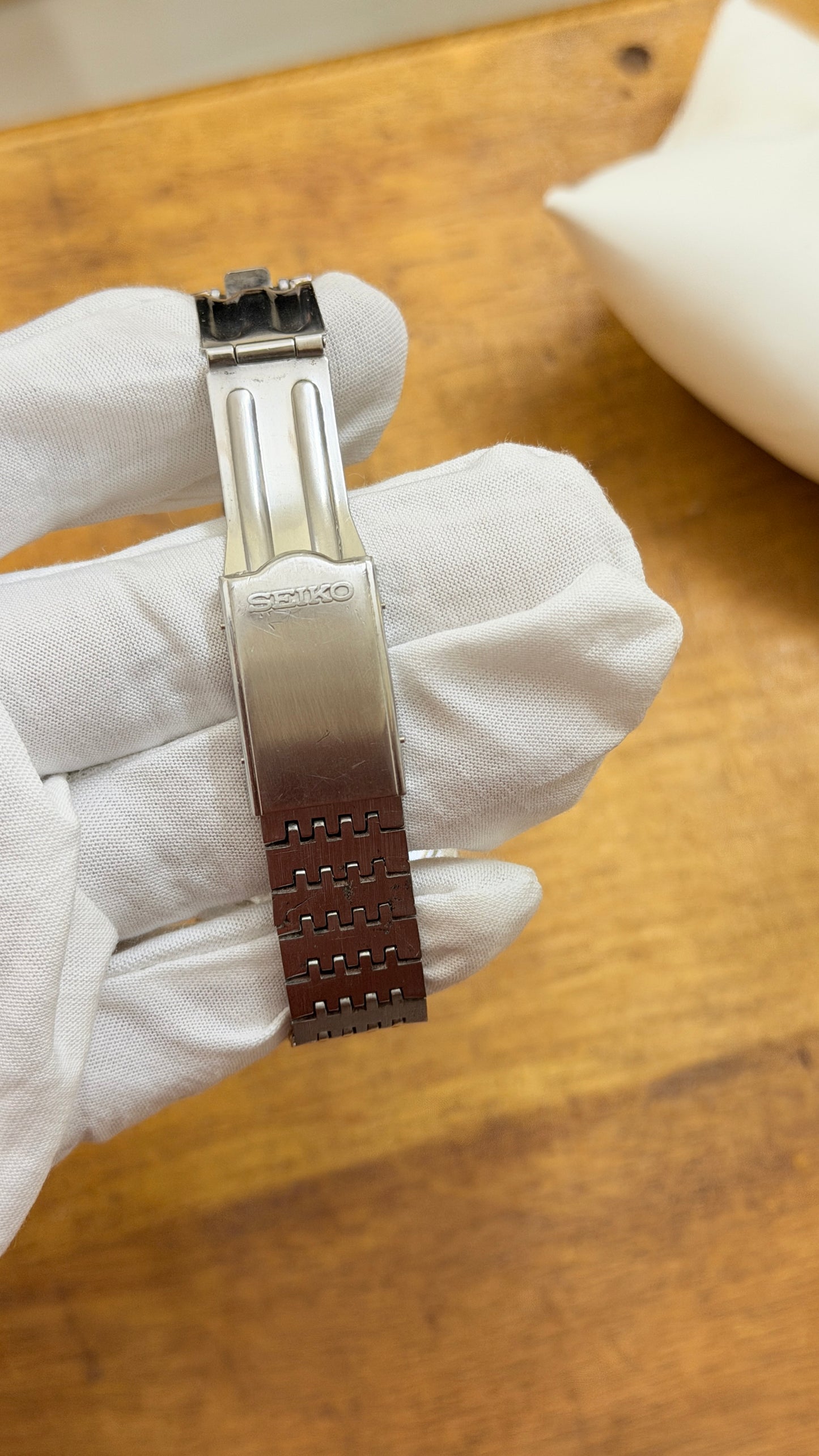 Pre Owned Vintage Seiko 5 Automatic - 1970s
