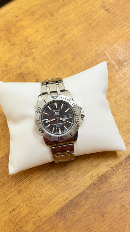 Pre Owned Seiko 5 Sports Automatic