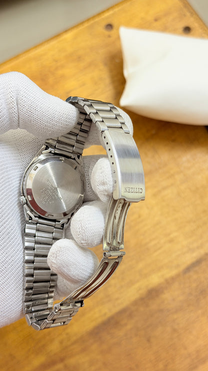 Pre Owned vintage Citizen Automatic (1980s)