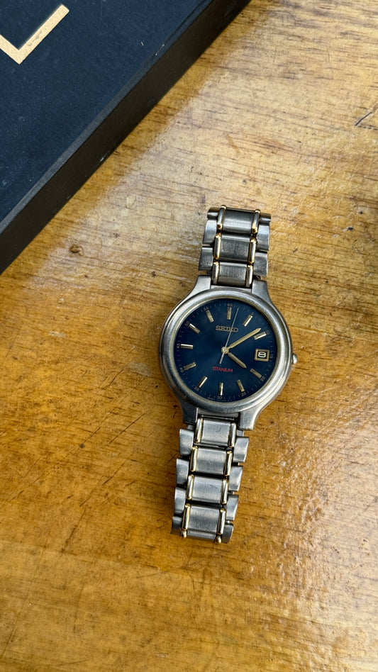 Pre Owned Vintage Seiko Titanium Quartz Watch