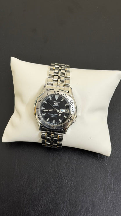 Pre Owned Seiko 5 Sports Automatic