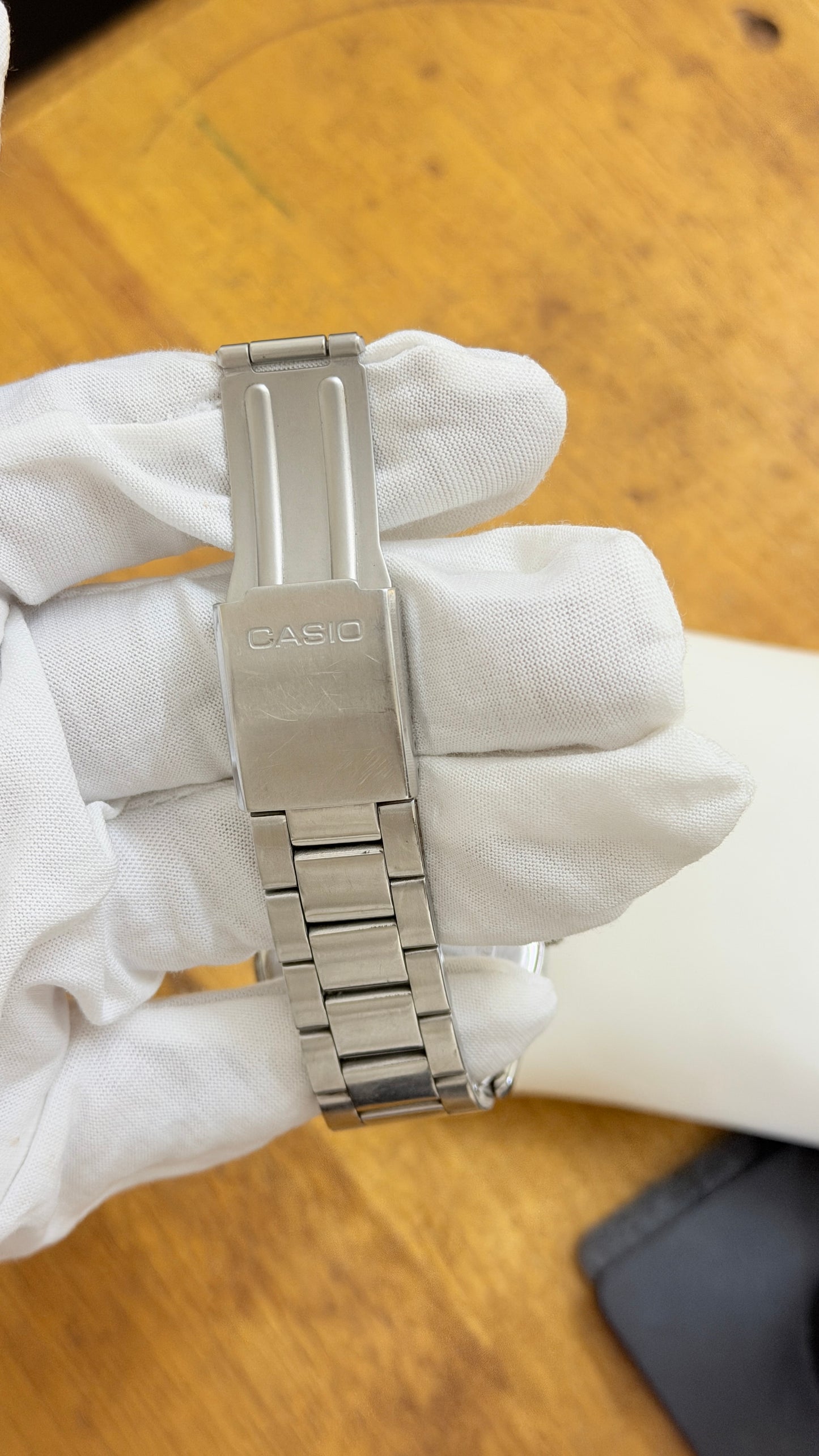 Pre Owned Casio Quartz Watch