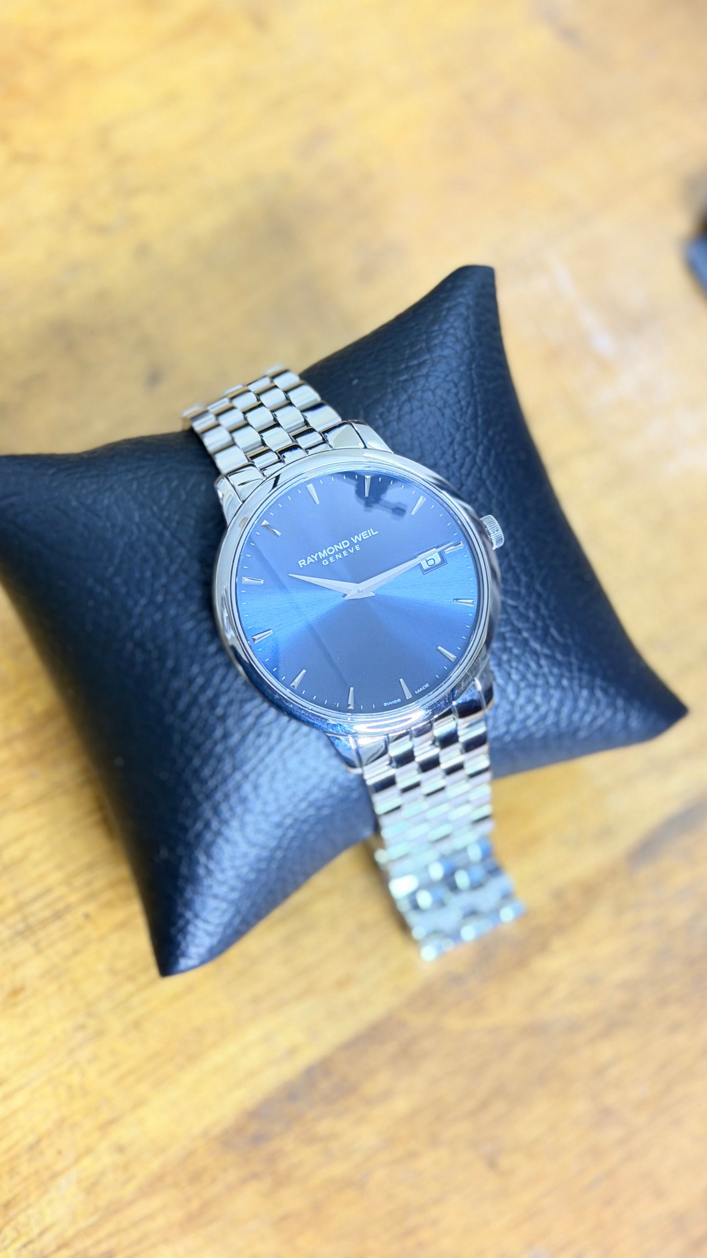 Pre Owned Ramyond Weil Swiss Made Watch