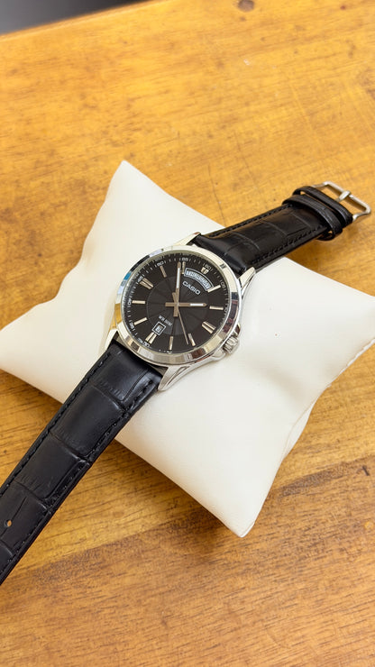 Pre Owned Casio Day Date Watch