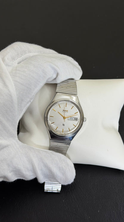 Pre Owned HMT Quartz Watch