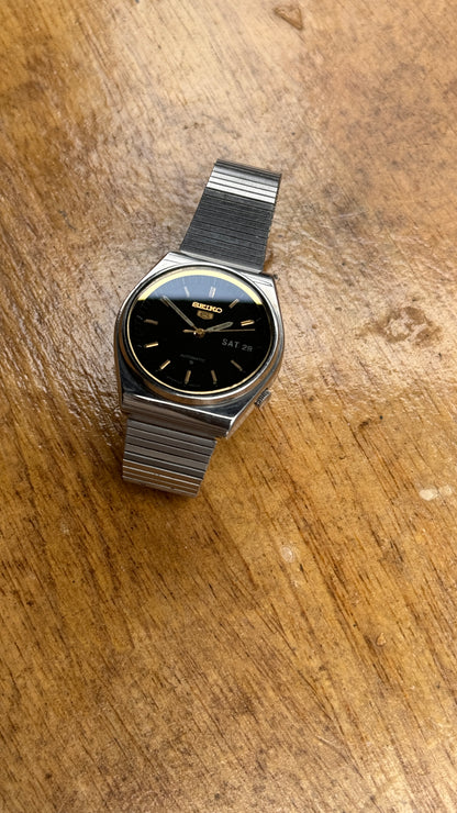 Pre Owned Vintage Seiko 5 Automatic