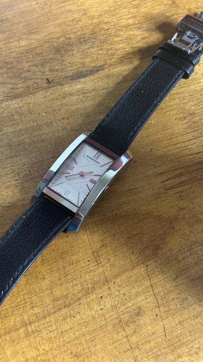 Pre Owned Unisex Burberry Watch