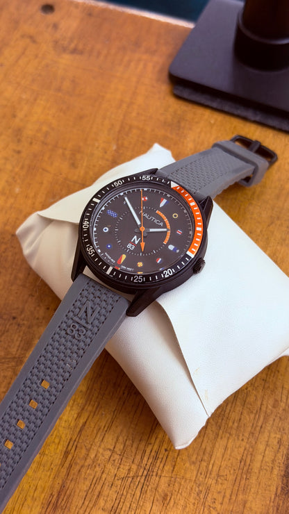 Pre Owned Nautica Quartz Watch