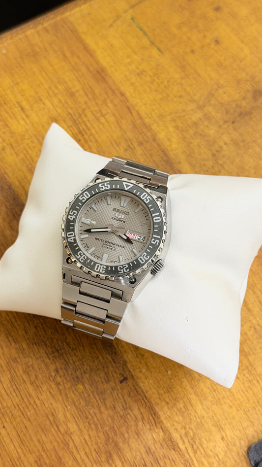 Pre Owned Seiko 5 Sports Automatic