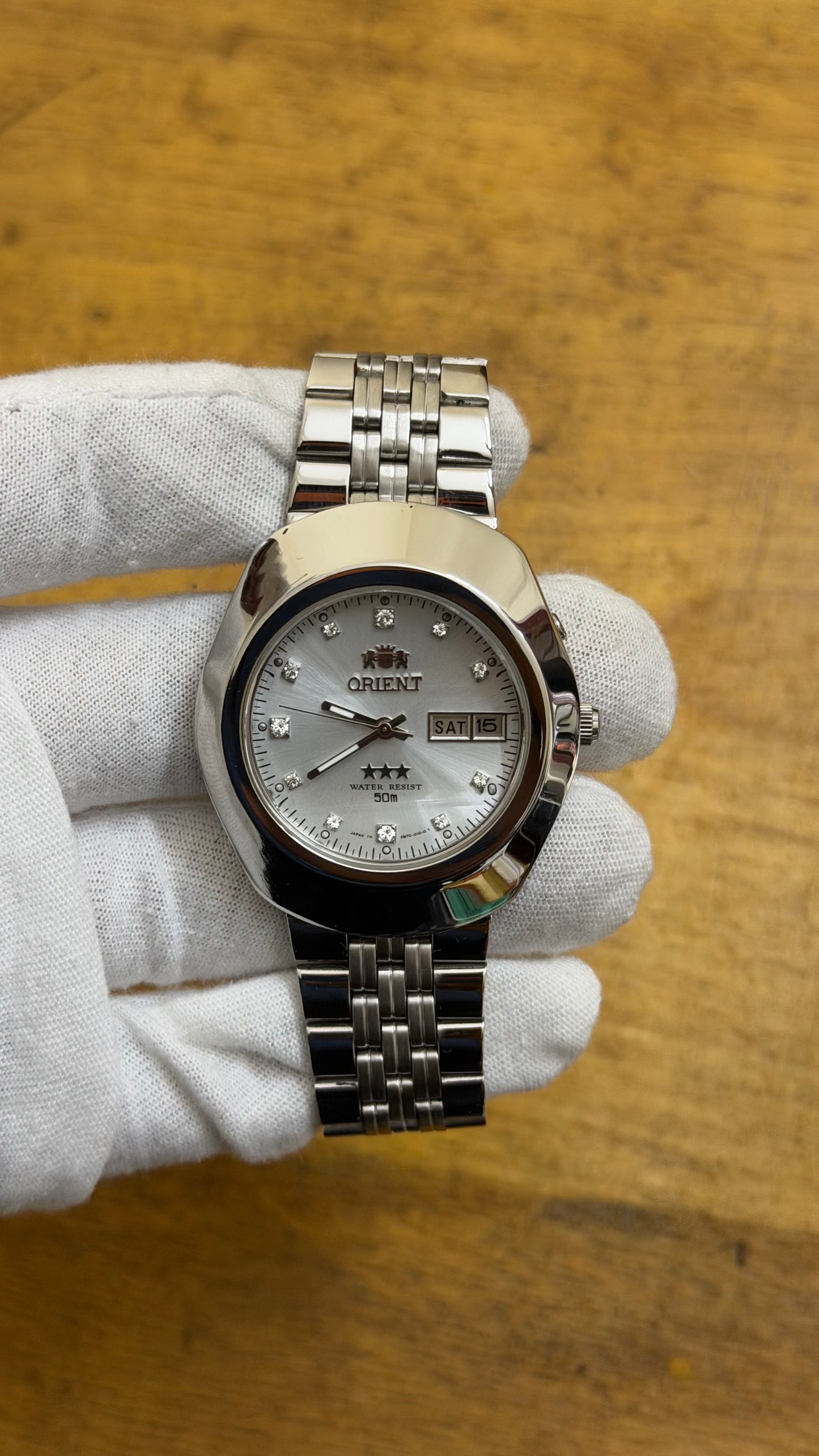 Pre Owned Vintage Orient EM70